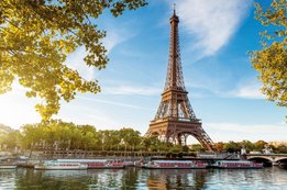 Fransa, Paris’te Eyfel Kulesi